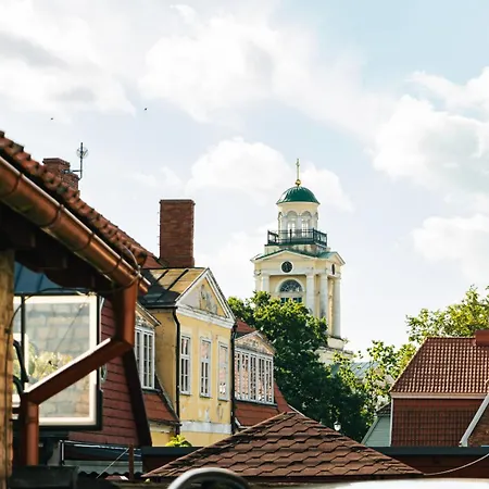 Karaliska Zoss Hotel *